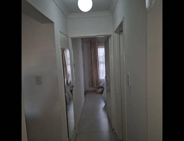 2 BEDROOM FLAT FOR SALE IN WATERVAL PARK